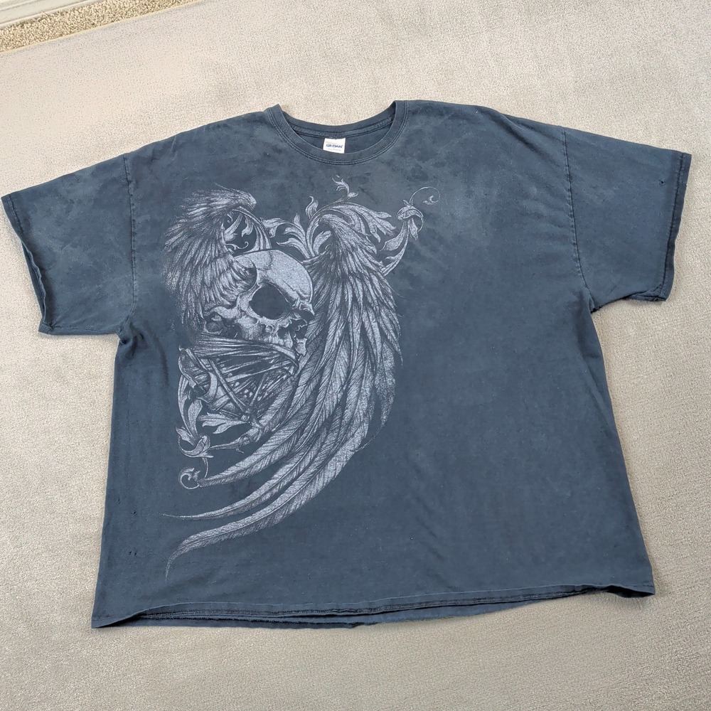 Gildan Skull Wing Graphic T-Shirt Mens 4XL Faded Black Y2K Grunge Streetwear Tee